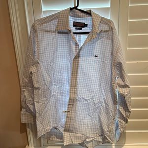 Vineyard vines men’s whale shirt